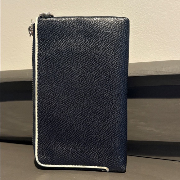 Coach Double Zipper Pocket Leather Wristlet Navy Blue  with Missing Handle - Picture 8 of 16